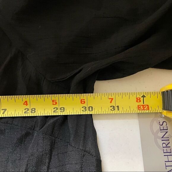 Catherine’s black and gold embroidered top - Picture 6 of 8